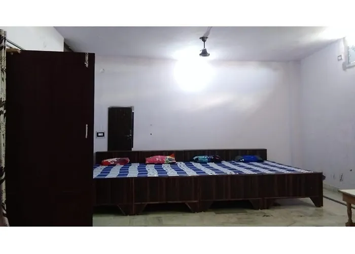Ishwari Guest House, Varanasi