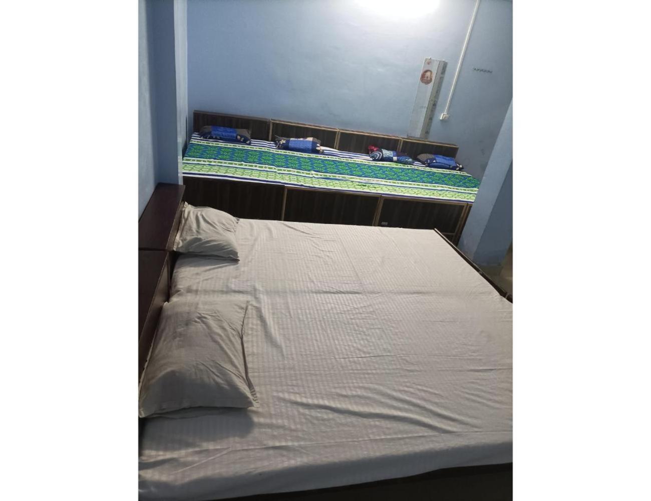 Homestay Ishwari Guest House, Varanasi